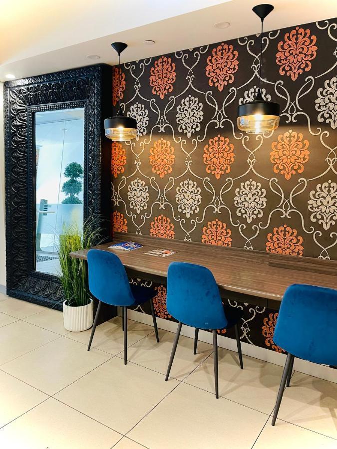Europa Melbourne Hostel ภายนอก รูปภาพ