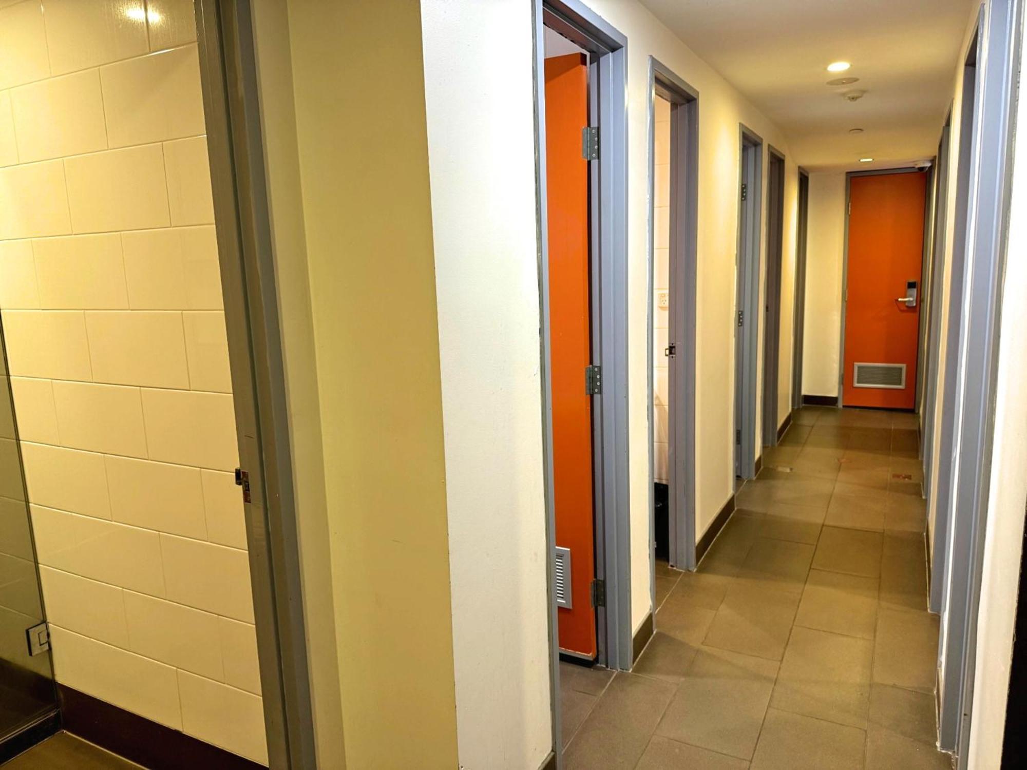 Europa Melbourne Hostel ภายนอก รูปภาพ