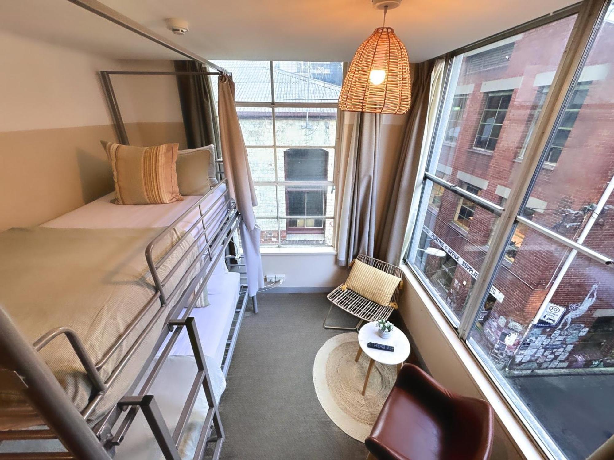 Europa Melbourne Hostel ภายนอก รูปภาพ